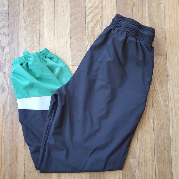 Boston Celtics‎ NBA Color Block Logo Track Pants Size Medium - Picture 1 of 11
